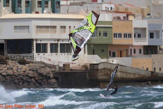 Pons 2 